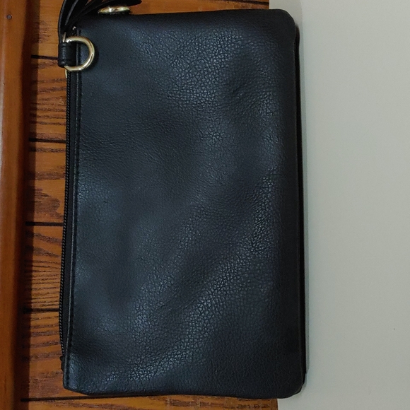 Reaction Kenneth Cole Rock and Roll Wristlet Bag - Picture 6 of 16